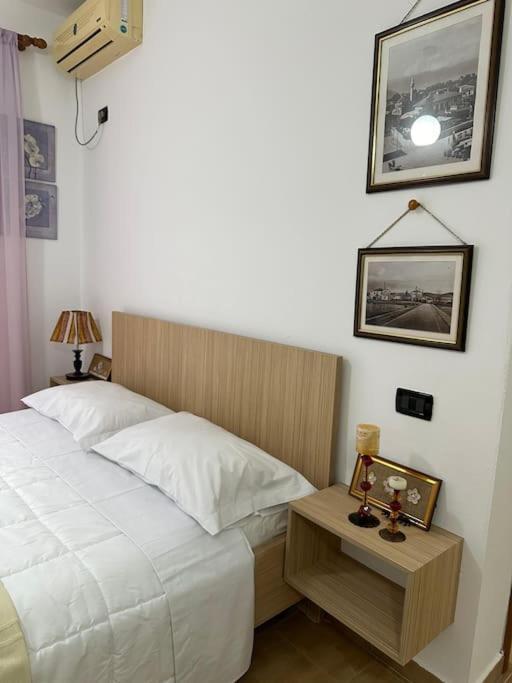 Studio Of Shpresa Vlorë Exterior foto